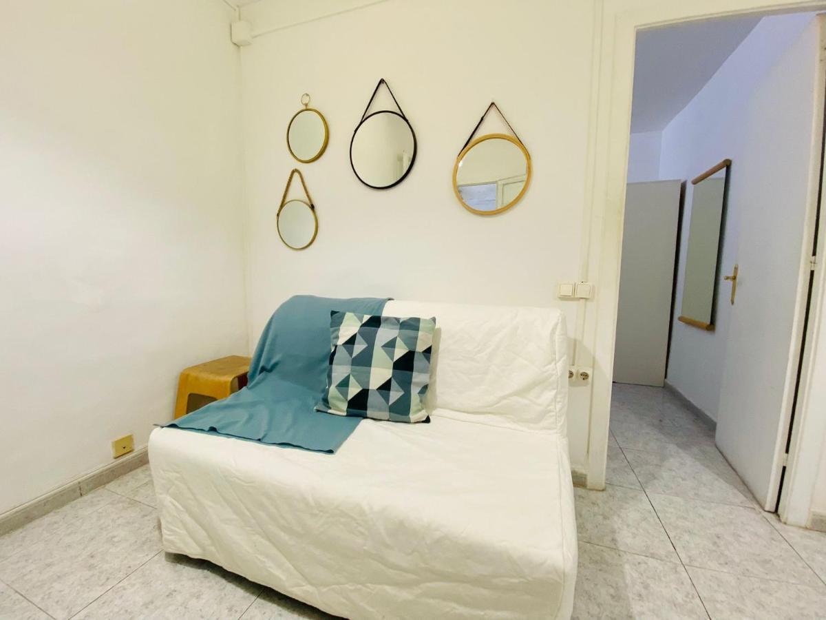 07 Basic Center Barcelona3 1 Apartment Ngoại thất bức ảnh